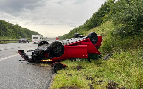 POL-VDKO: Unfall auf der Autobahn, Lebensretter Sicherheitsgurt - Foto: presseportal.de