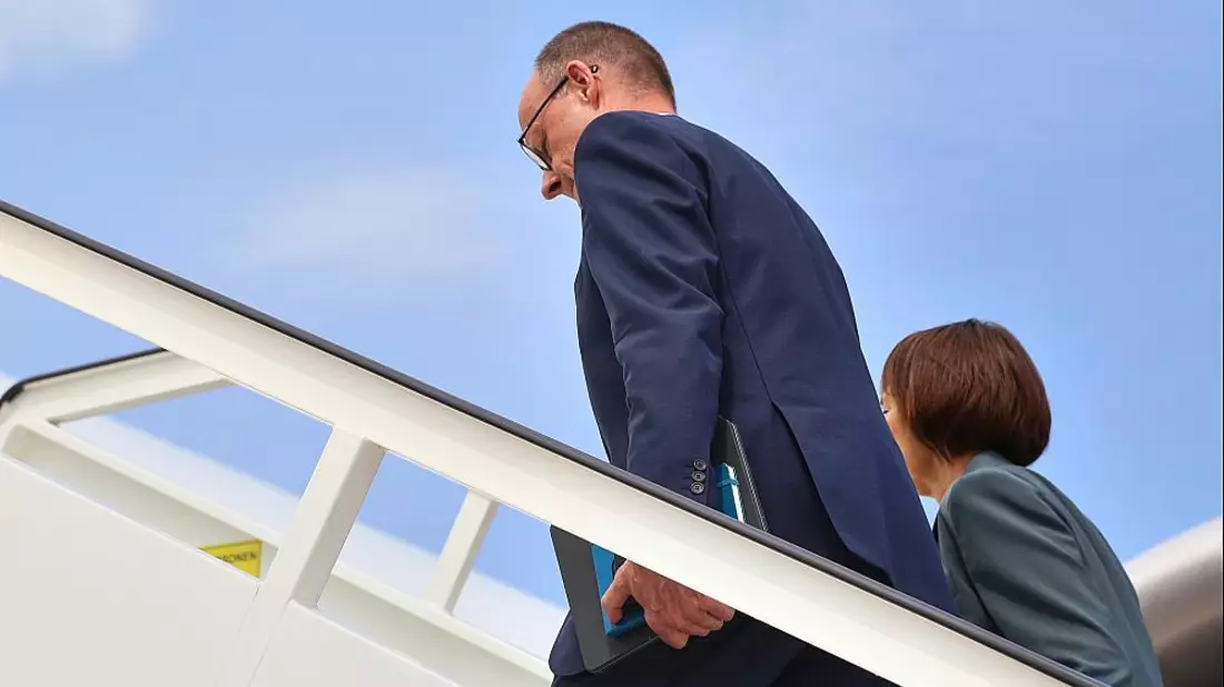 Friedrich Merz und Charlotte Merz am 15.06.2025 - Bild: über dts Nachrichtenagentur