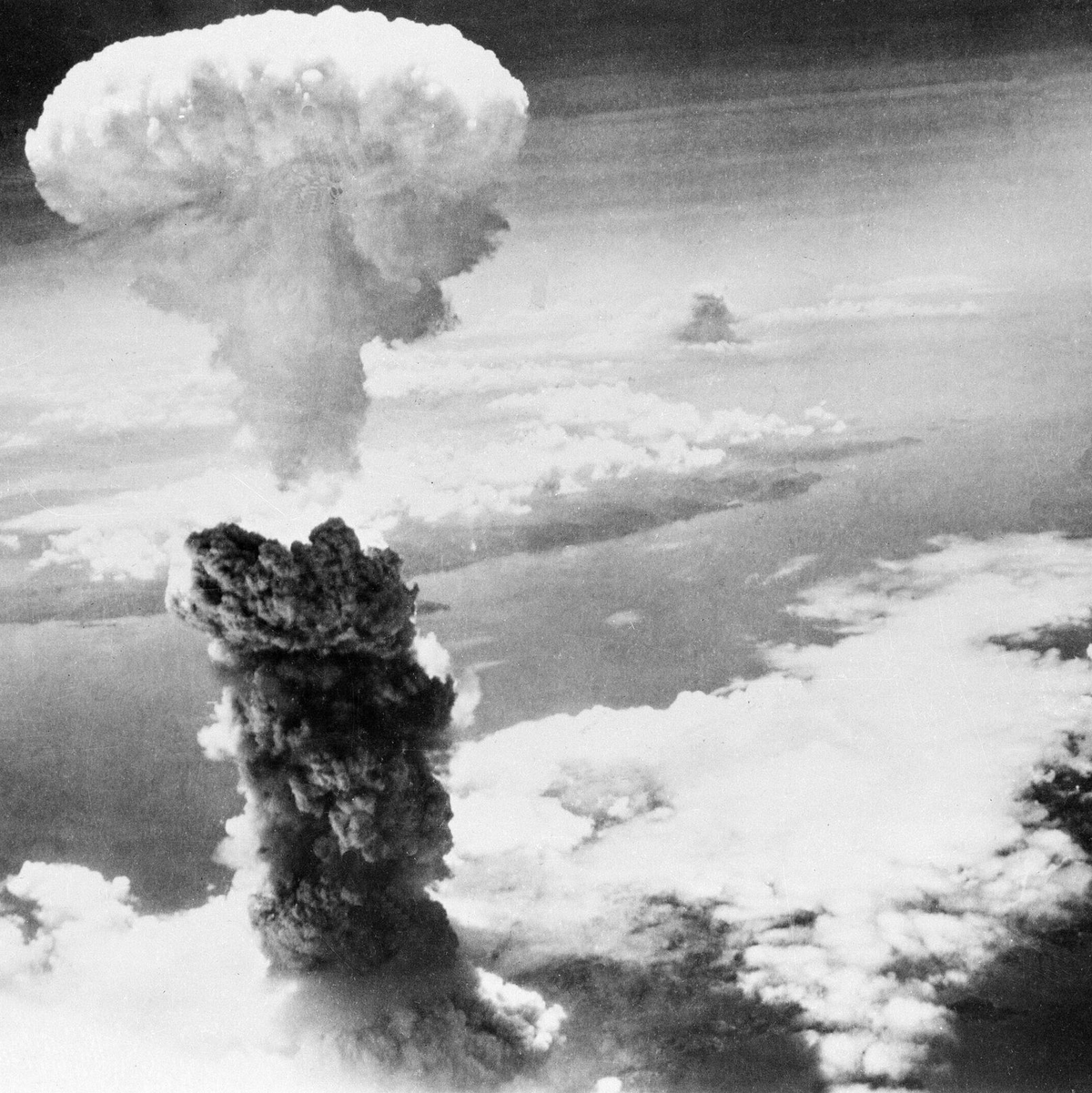 Seit den Atomwaffenabwürfen auf Hiroshima und Nagasaki (Bild) vor 80 Jahren sind solche Waffen nicht wieder eingesetzt worden. (Archivbild) - Foto: Uncredited/AP/dpa