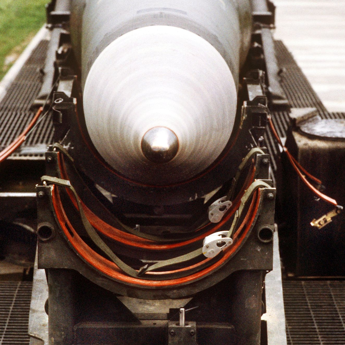 Eine US-Rakete mit einer Atomkopfattrappe. (Archivbild) - Foto: Rüdiger Schrader/dpa