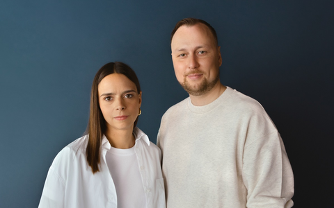 Host-Wechsel bei 11KM: der tagesschau-Podcast / Elena Kuch und David Krause folgen auf Victoria Koopmann - Foto: presseportal.de Host-Wechsel bei 11KM: der tagesschau-Podcast / Elena Kuch und David Krause folgen auf Victoria Koopmann - Foto: presseportal.de