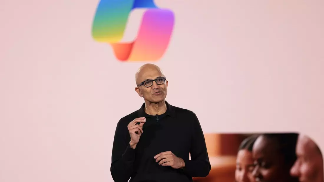 Microsoft-Che Satya Nadella hat eine Initiative vorgestellt, mit der Kunden in Europa ihre Daten besser abschotten können (Archivfoto). - Bild: Jason Redmond/AP/dpa
