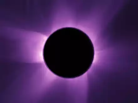 Auf diesem Foto ist die künstlich eingefärbte, innere Sonnenkorona zu sehen. - Foto: ESA/Proba-3/ASPIICS/dpa
