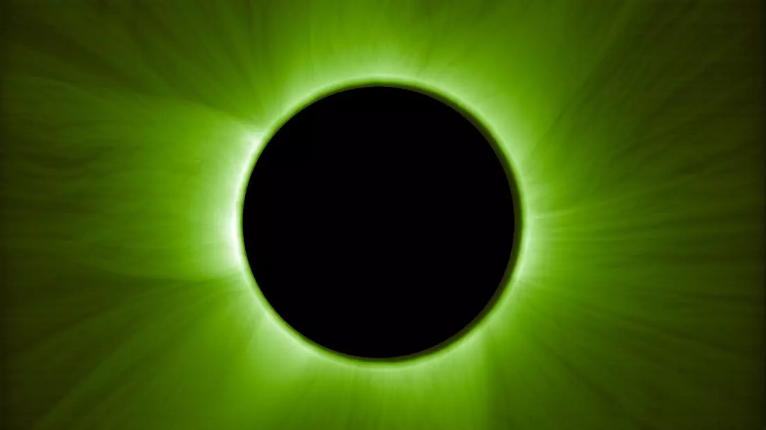 Dieses Bild wurde von einem Satelliten der «Proba-3»-Mission aufgenommen. Es zeigt die innere Sonnenkorona so, wie ein menschliches Auge sie bei einer Sonnenfinsternis durch einen grünen Filter sehen würde. - Bild: ESA/Proba-3/ASPIICS//WOW algorithm /dpa