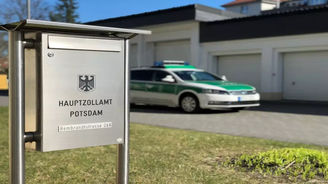 HZA-P: Jahresbilanz 2024 des Hauptzollamts Potsdam / Der Zoll - als Einnahmeverwaltung und Sicherheitsbehörde ein Schlüsselakteur der staatlichen Ordnung - Bild: presseportal.de