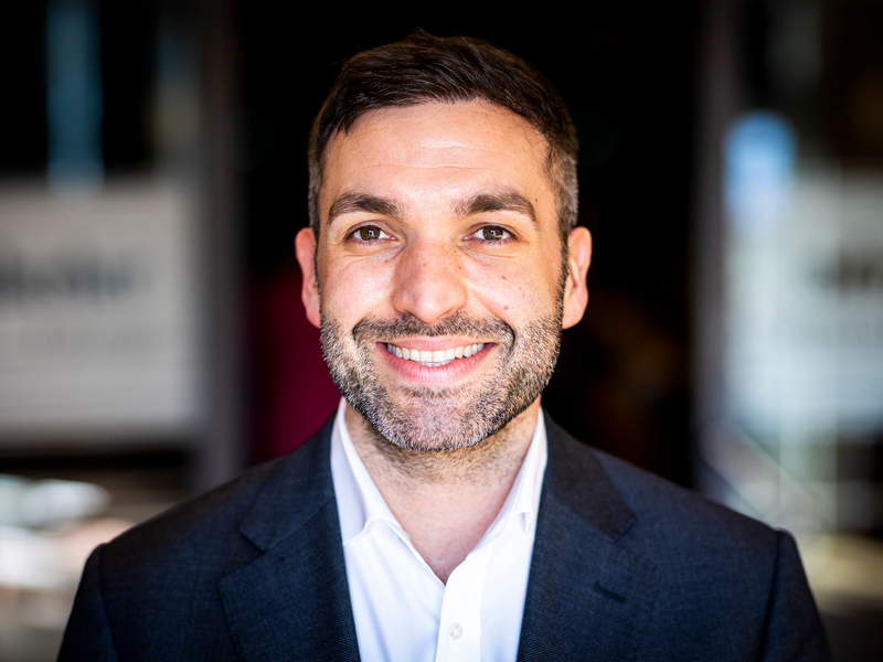 Konstantin Kuhle hat seinen langjährigen Partner Gino Liguori geheiratet. (Archivbild) - Foto: Moritz Frankenberg/dpa