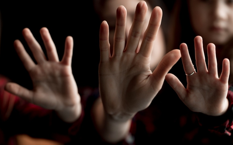 Immer mehr Mädchen und Frauen werden Opfer sexualisierter Gewalt in Kriegen / SOS-Kinderdörfer zum Internationalen Tag für die Beseitigung sexueller Gewalt in Konflikten am 19. Juni - Foto: presseportal.de