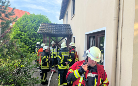 FFW Schiffdorf: Dramatische Einsatzmeldung - Feuer mit Menschengefährdung glücklicherweise ohne Verletzte - Foto: presseportal.de