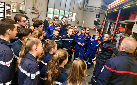 FW-Heiligenhaus: Einladung zum Pressetermin: Besuch der Feuerwehr Meaux in Heiligenhaus - Foto: presseportal.de FW-Heiligenhaus: Einladung zum Pressetermin: Besuch der Feuerwehr Meaux in Heiligenhaus - Foto: presseportal.de