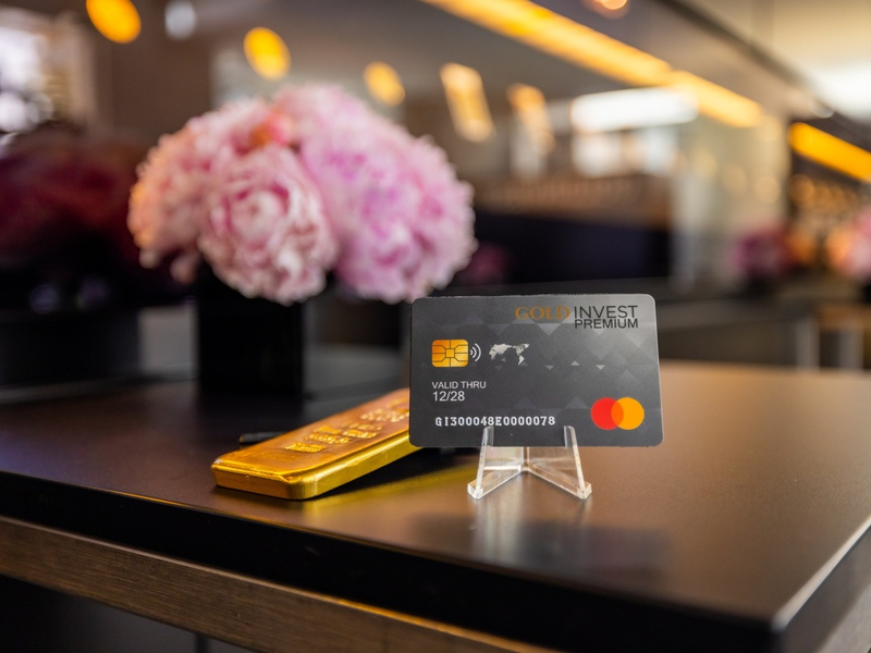 Gold trifft Technologie - Europas erste goldgedeckte Debitkarte - Foto: presseportal.de