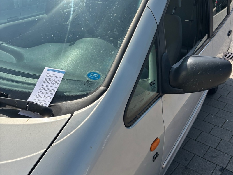 POL-PDTR: Zentrale Prävention und Bezirksdienst informieren gemeinsam über Diebstähle aus PKWs - Foto: presseportal.de