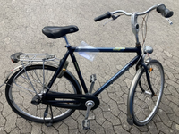 POL-OF: Fußgänger von weißem BMW touchiert; Handwerkerfahrzeuge aufgebrochen: Kripo bittet um Mithilfe - Foto: presseportal.de