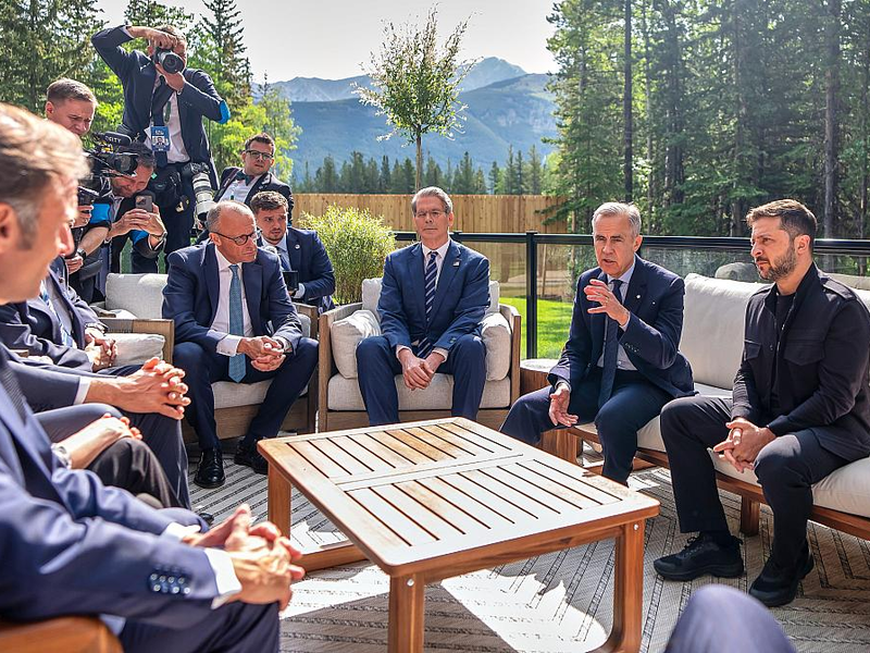 G7 treffen mit Selenskyj zusammen am 17.06.2025 - Foto: Michael Kappeler/Pool,  Text: über dts Nachrichtenagentur