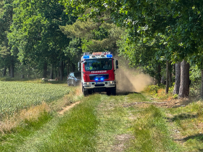 FW Flotwedel: Zwei Brandeinsätze innerhalb von fünf Stunden in Eicklingen - Foto: presseportal.de