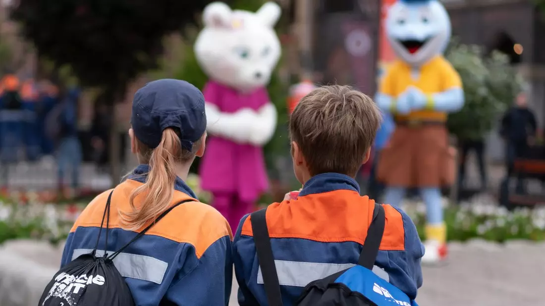 FW-LFVSH: Rund 3.000 Jugendfeuerwehrmitglieder im Freizeitpark erwartet: Presseeinladung zum HANSA-PARK-Aktionstag 2025 - Bild: presseportal.de