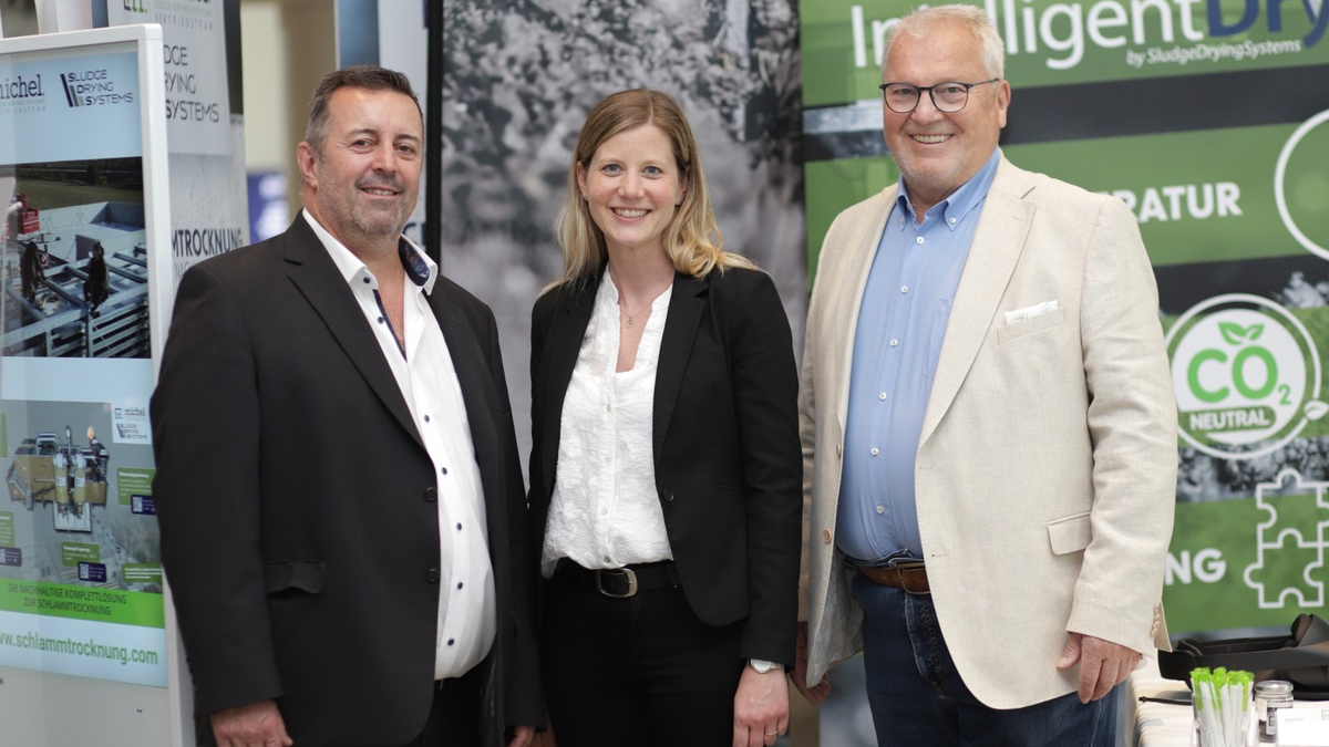 Technik trifft Herzblut: SLUDGE-DRYING-SYSTEMS michel gmbh setzt mit innovativen Lösungen Maßstäbe auf den 14. DWA-KlärschlammTagen in Würzburg - Foto: presseportal.de