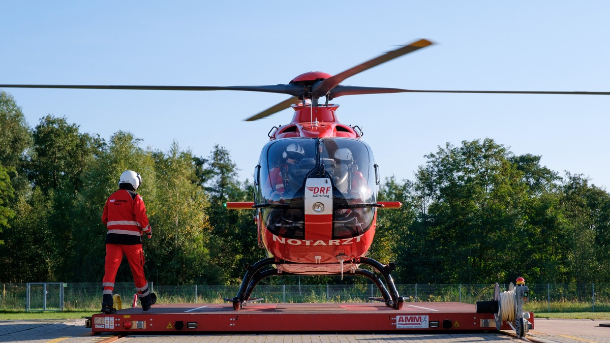 10 Jahre DRF Luftrettung in Angermünde: Christoph 64 und Feuerwehr Angermünde laden zum Tag der offenen Tür - Foto: presseportal.de
