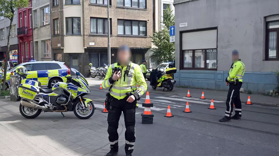 Noch ist nicht klar, wie es zu dem tödlichen Unfall kam. - Bild: Jonas Roosens/Belga/dpa