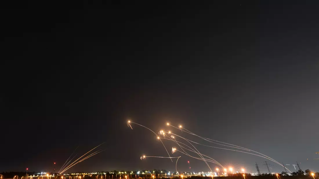 Die Arrow-Abfangraketen für das israelische Abwehrsystem könnten bald knapp werden. (Archivbild) - Bild: Ohad Zwigenberg/AP/dpa