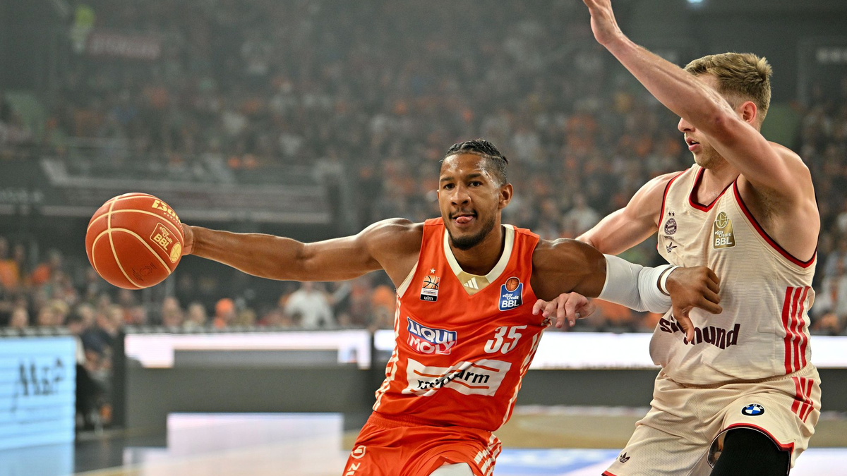 Enttäuschte Gesichter: Die Ulmer konnten ihren ersten Matchball nicht nutzen. - Foto: Jan-Philipp Strobel/dpa