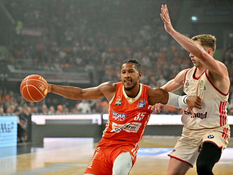 Enttäuschte Gesichter: Die Ulmer konnten ihren ersten Matchball nicht nutzen. - Foto: Jan-Philipp Strobel/dpa