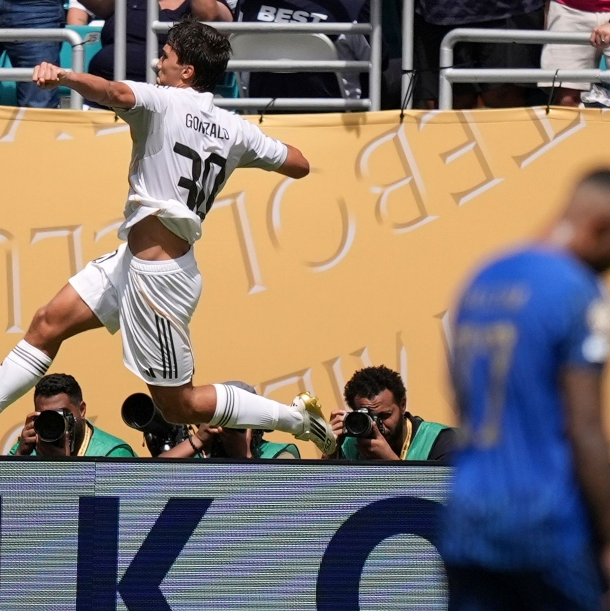 Real-Youngster Gonzalo Garcia jubelt nach seinem 1:0. - Foto: Rebecca Blackwell/AP/dpa