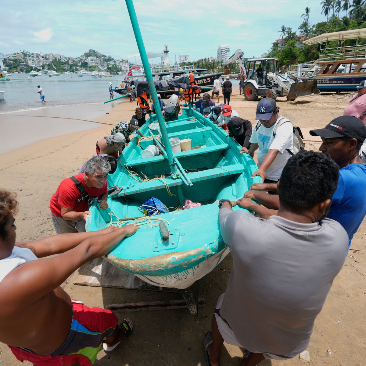 Behörden warnen vor einem «extrem gefährlichen» Sturm. - Foto: Fernando Llano/AP/dpa
