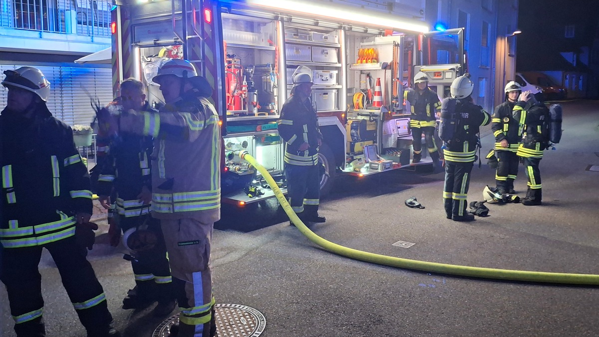 KFV-CW: Brand in Calwer Innenstadt endet glimpflich / Mehrere Feuerstellen in leerstehendem Haus - Foto: presseportal.de