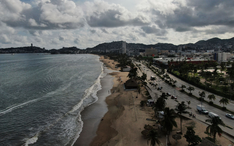 Der Wirbelsturm wird als sehr gefährlich eingestuft. - Foto: Fernando Llano/AP/dpa