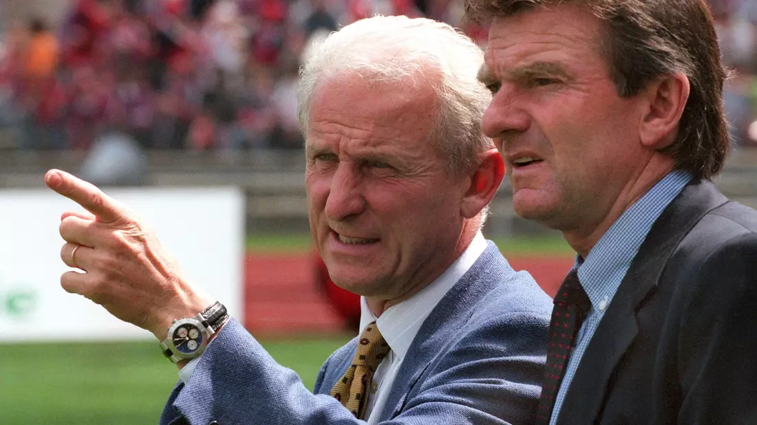 Egon Coordes (r) war auch Assistent von Giovanni Trapattoni. - Bild: -/dpa