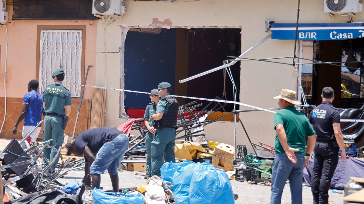 Als Ursache wird ein Gasaustritt vermutet. - Foto: Martín C./EUROPA PRESS/dpa