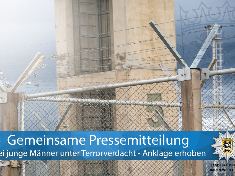 LKA-BW: Gemeinsame Pressemitteilung der Staatsanwaltschaft Karlsruhe und des Landeskriminalamts Baden-Württemberg: Anklageerhebung gegen zwei mutmaßliche IS-Sympathisanten sowie weiteren Unterstützer - Foto: presseportal.de
