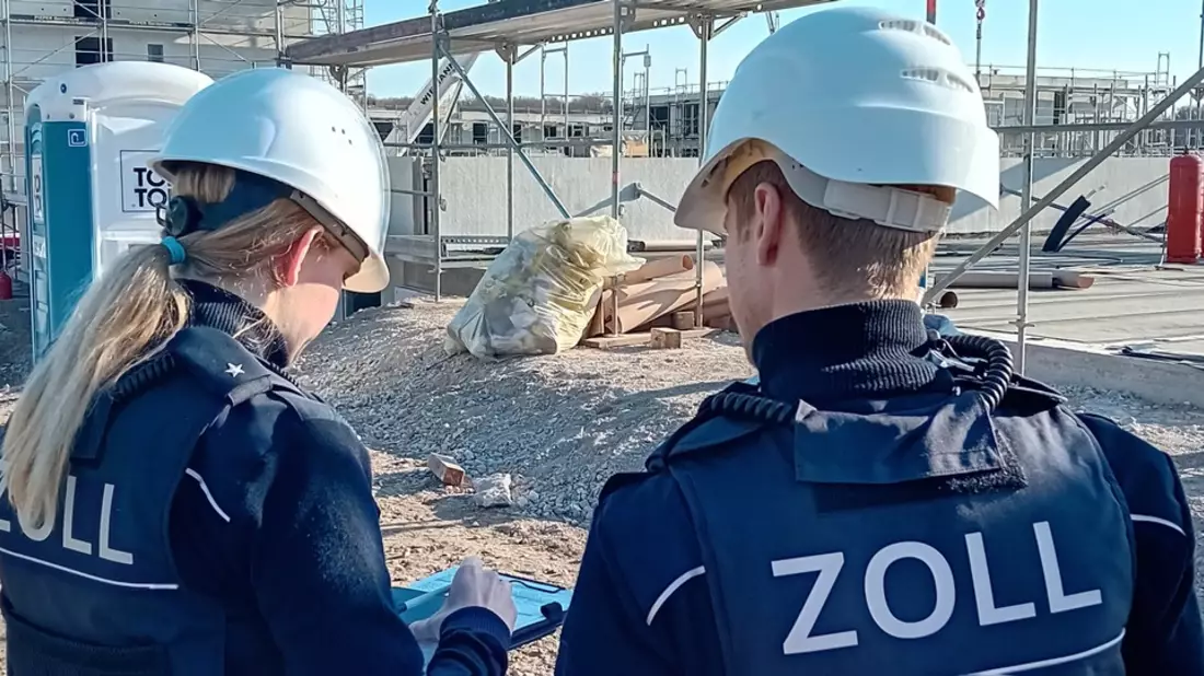 HZA-BI: Bundesweite Schwerpunktprüfung im Baugewerbe/Bielefelder Zoll beendet illegalen Aufenthalt in 20 Fällen und deckt zudem zahlreiche weitere Verstöße auf - Bild: presseportal.de