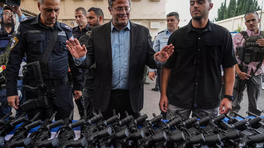 Ben-Gvir sorgt immer wieder mit schrillen Tönen für Empörung. (Archivbild) - Bild: Tsafrir Abayov/AP/dpa