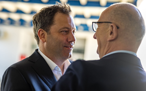 Brandenburgs Ministerpräsident Dietmar Woidke ist als SPD-Landeschef wiedergewählt. - Foto: Frank Hammerschmidt/dpa Brandenburgs Ministerpräsident Dietmar Woidke ist als SPD-Landeschef wiedergewählt. - Foto: Frank Hammerschmidt/dpa