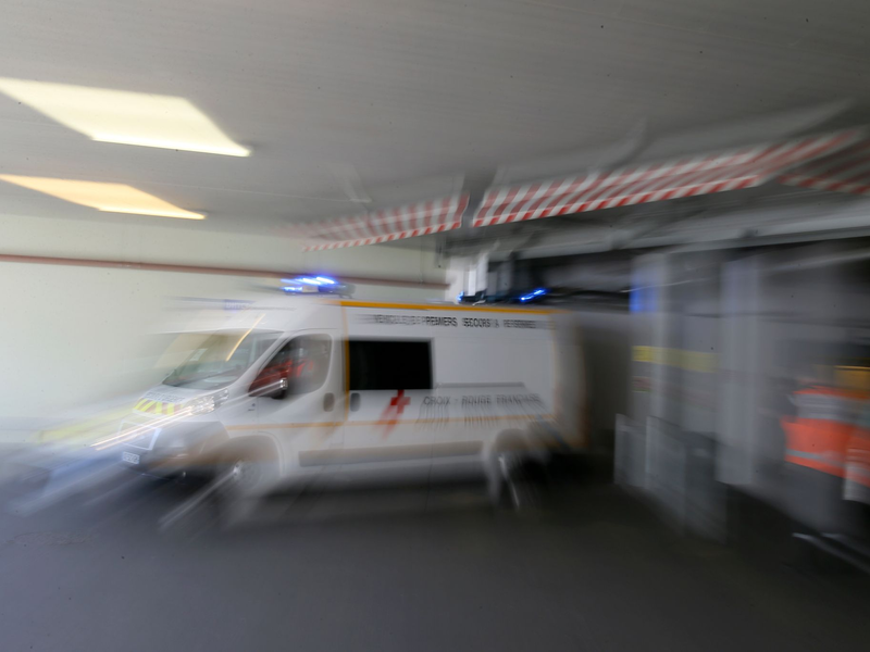 Nach der schweren Erkrankung von elf Kindern und einem Todesfall darf das Fleisch aus vier Metzgereien in Saint-Quentin nicht mehr verzehrt werden (Symbolbild). - Foto: David Vincent/AP/dpa