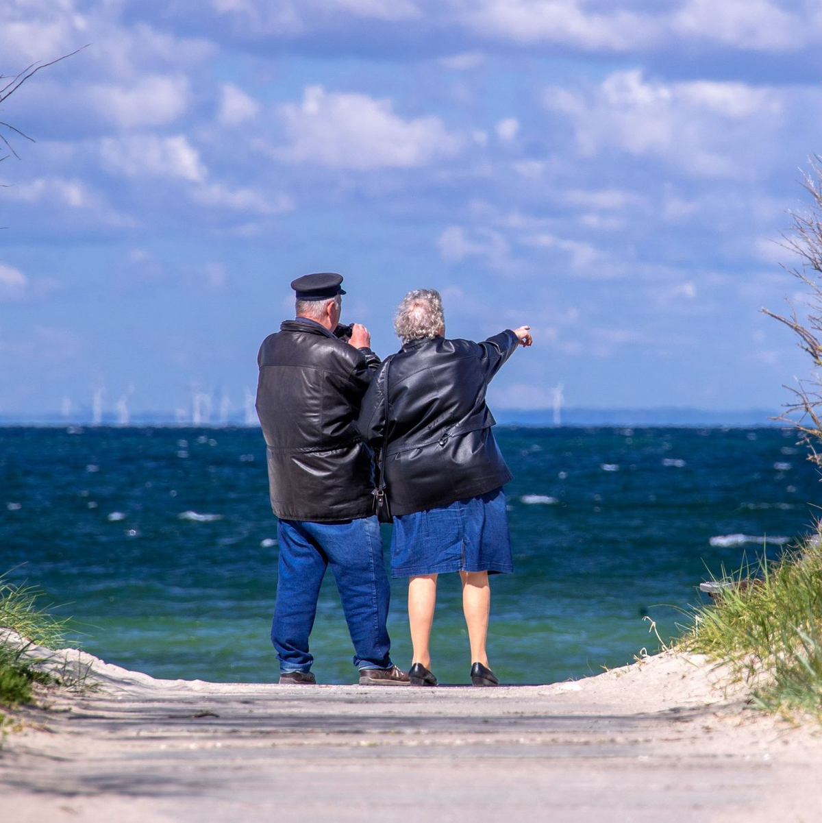 Die Politik entscheidet mit: Was kommt auf die Rentner zu? (Archivbild) - Foto: Jens Büttner/dpa-Zentralbild/dpa