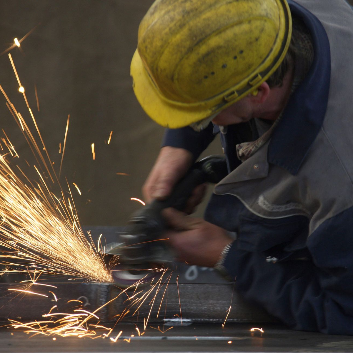 Besonders für körperlich anstrengende Berufe wurde die Chance auf frühere Rente geschaffen. (Archivbild) - Foto: picture alliance / Peter Endig/dpa-Zentralbild/dpa