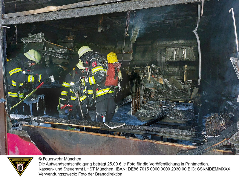 FW-M: Brand in Lokal (Freimann) - Foto: presseportal.de