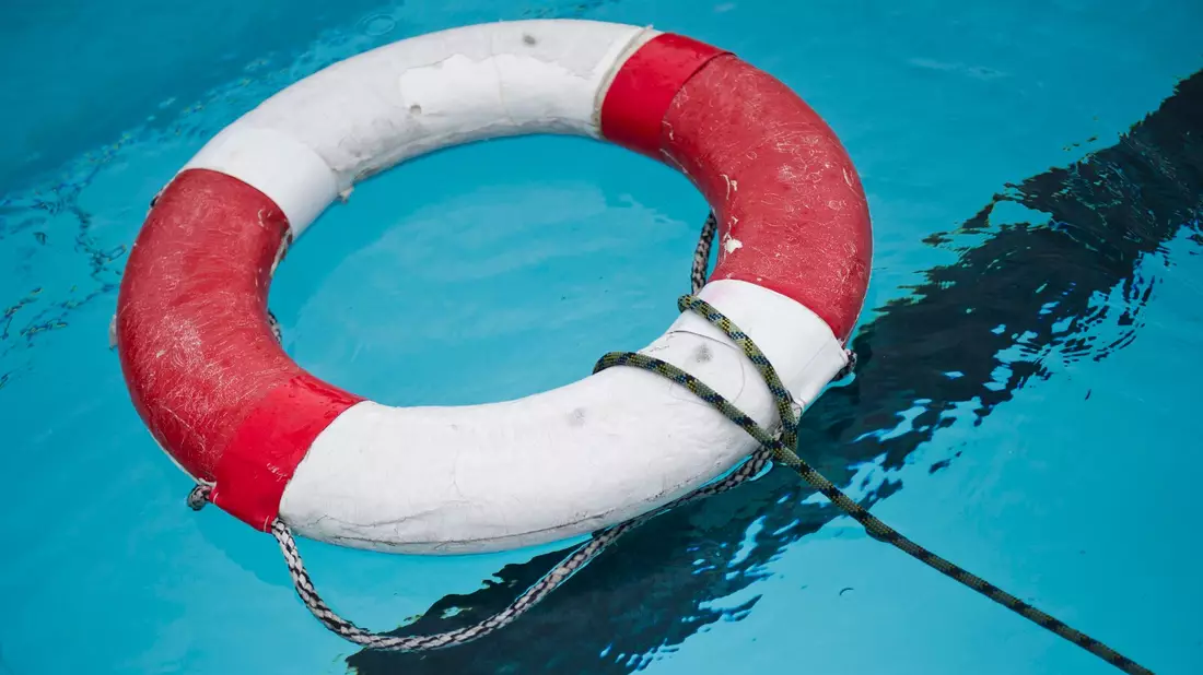 Das neun Jahre alte Mädchen überlebte den Badeunfall nicht. (Symbolbild) - Bild: Ole Spata/zb/dpa