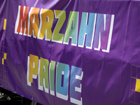 Die Paraden im Pride Month sind der rechten Szene ein Dorn im Auge. - Foto: Fabian Sommer/dpa