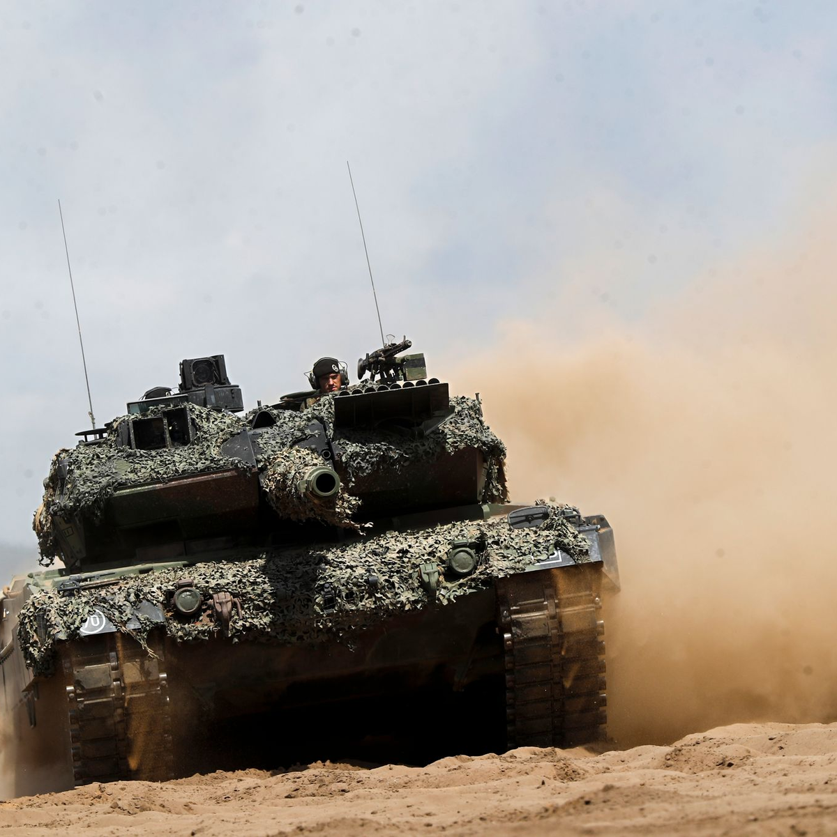 Die Nato ist sich einig beim Ziel für Verteidigungsausgaben.  - Foto: Mindaugas Kulbis/AP/dpa