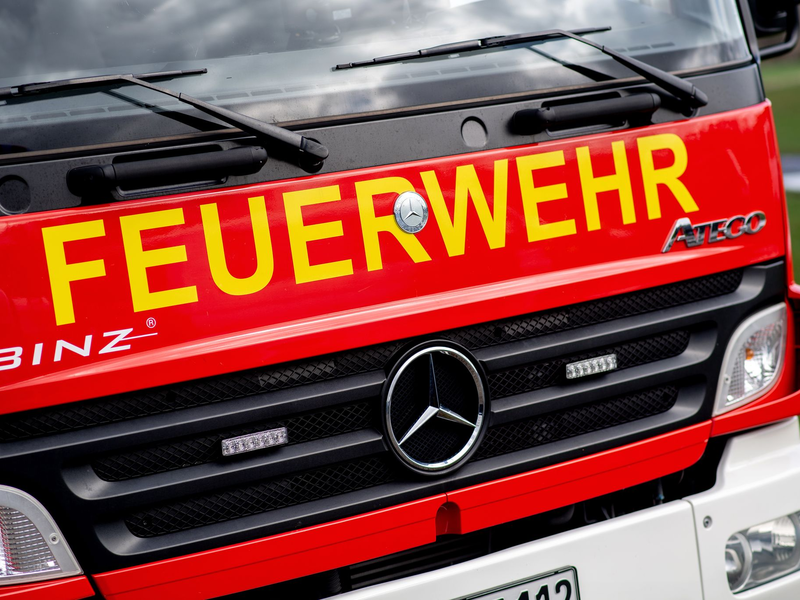 Bei dem Brand in Wilhelmshaven ist ein Kind gestorben. (Symbolbild)  - Foto: Hauke-Christian Dittrich/dpa