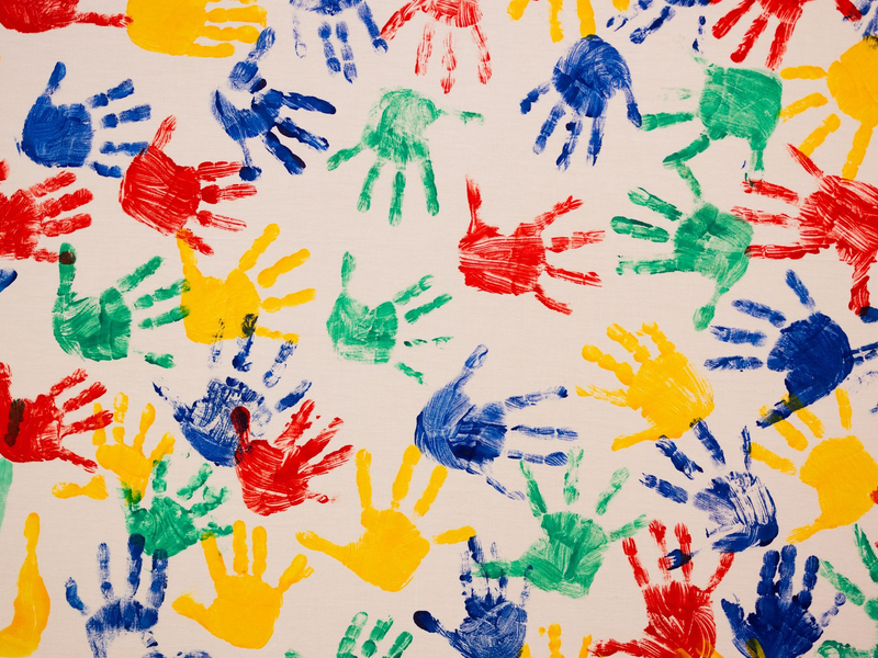 Familien mit Einwanderungsgeschichte haben doppelt so oft drei oder mehr Kinder als Familien ohne Einwanderungsgeschichte. (Symbolbild) - Foto: Rolf Vennenbernd/dpa