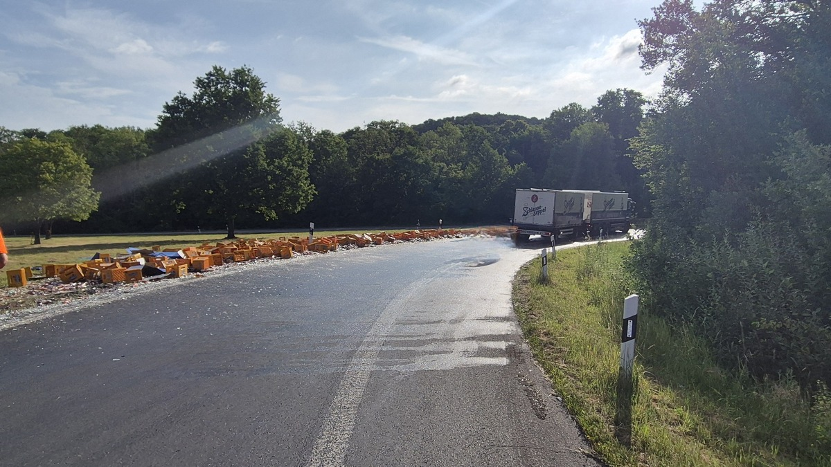 POL-GI: LKW verliert Ladung - Verkehrsbehinderung am Gießener Nordkreuz + Geldkassette aus Bauernladen in Hungen gestohlen + u.a. - Foto: presseportal.de