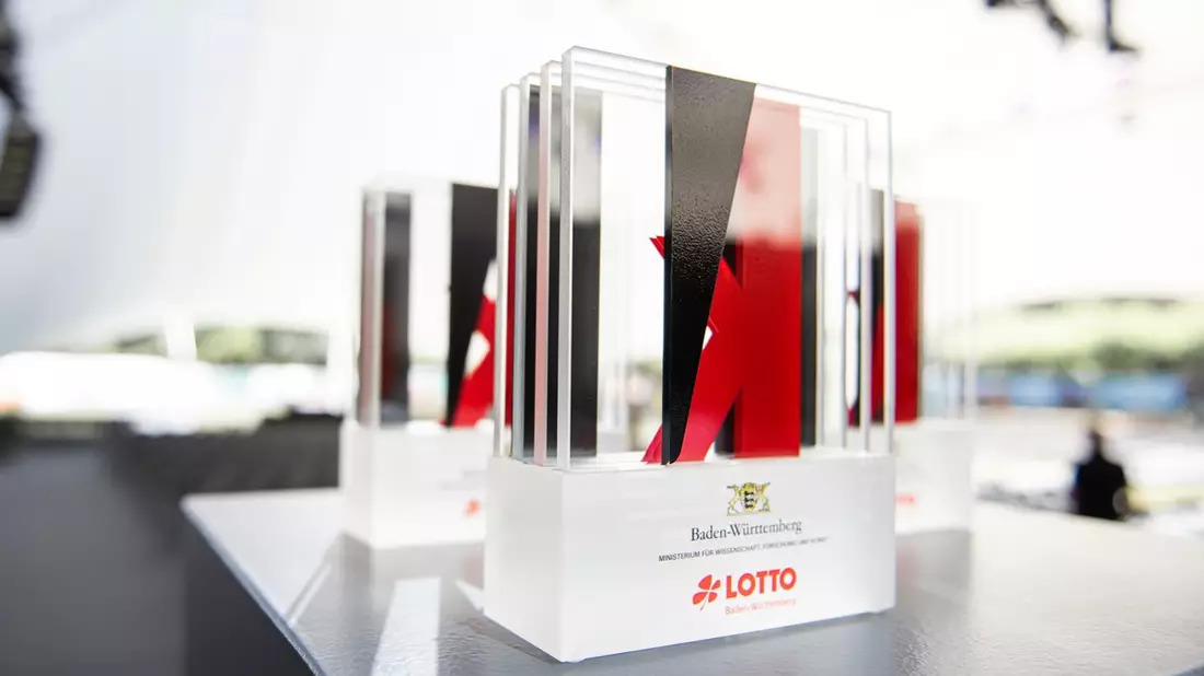 Zwischen Mundart, Alltagskomik und Poesie: Die Gewinnerinnen und Gewinner des Kleinkunstpreises Baden-Württemberg 2025 stehen fest - Bild: presseportal.de