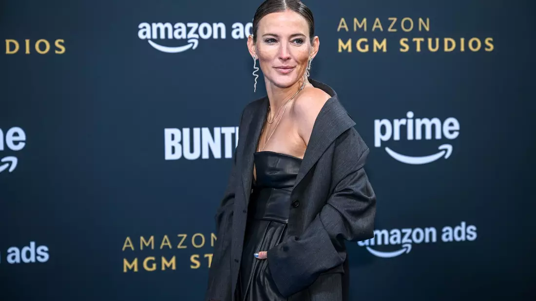 Moderatorin Jeannine Michaelsen macht bei der neuen Staffel der Reality-Show «7 vs. Wild» mit. - Bild: Christophe Gateau/dpa