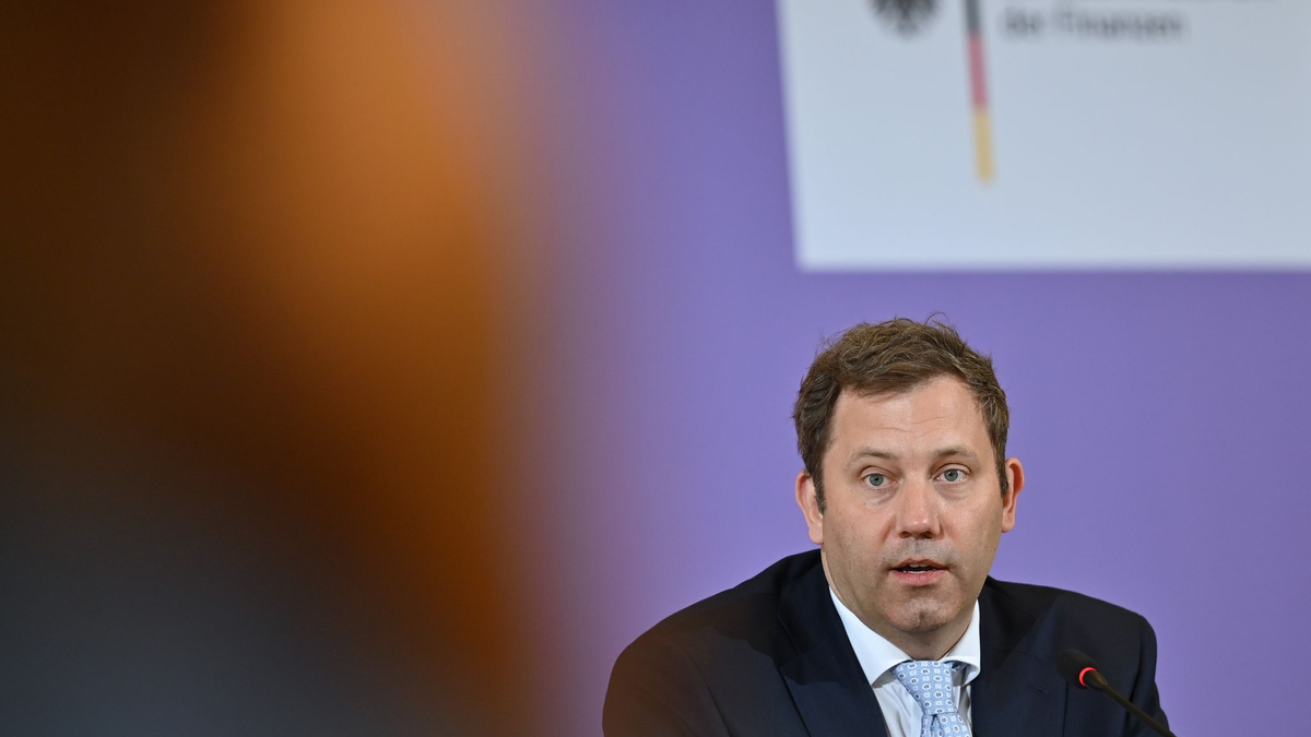 Vizekanzler Klingbeil nutzt die neuen Verschuldungsmöglichkeiten. (Archivbild) - Foto: Katharina Kausche/dpa