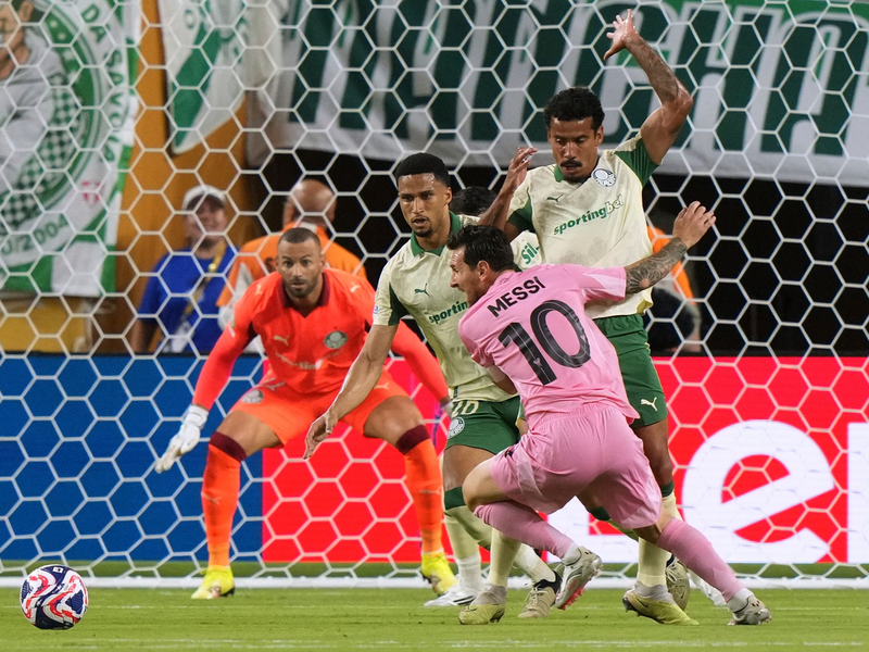 Blieb trotz vieler Chancen ohne Tor: Lionel Messi. - Foto: Lynne Sladky/AP/dpa