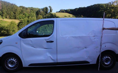 POL-RBK: Bergisch Gladbach - Quadfahrer bei Zusammenstoß schwer verletzt - Foto: presseportal.de